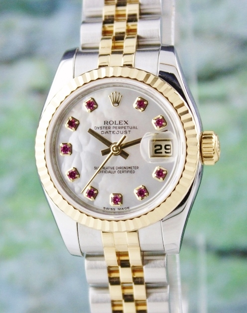 (image for) A ROLEX LADY SIZE OYSTER PERPETUAL DATEJUST - 179173 MOP
